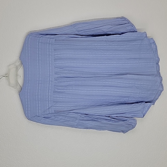 J. Jill buttoned front V-neck blouse light blue size medium - Picture 8 of 11
